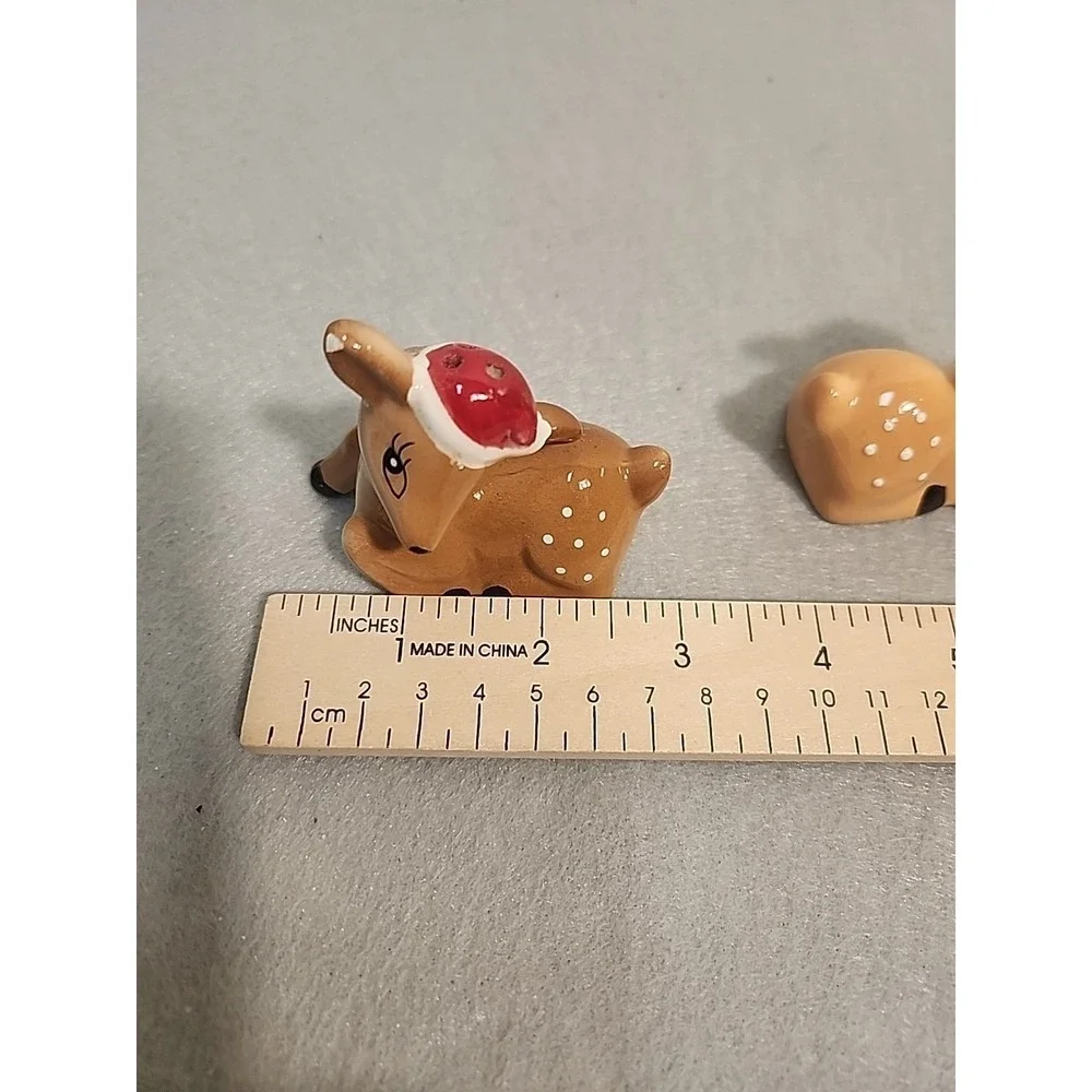 Vintage Salt And Pepper Shakers Holiday Deer Fawn‎ Spotted